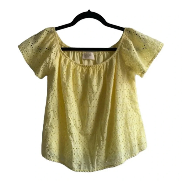 💛 Everly Yellow Eyelet Boxy Short Sleeve Crop Cotton Top Medium - Picture 1 of 12